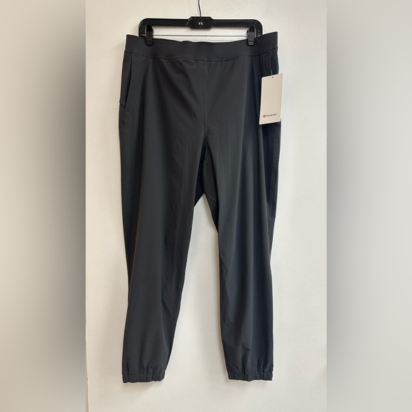 LuluLemon Adapted State High-Rise Jogger in Black - Picture 3 of 8